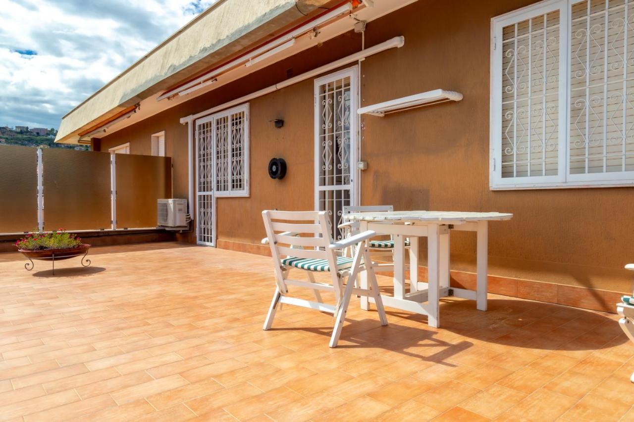 168B - La Terrazza Sul Mare, Casa A 10 Minuti Da Spiaggia, Parcheggio Privato Gratis Sanremo Exterior photo